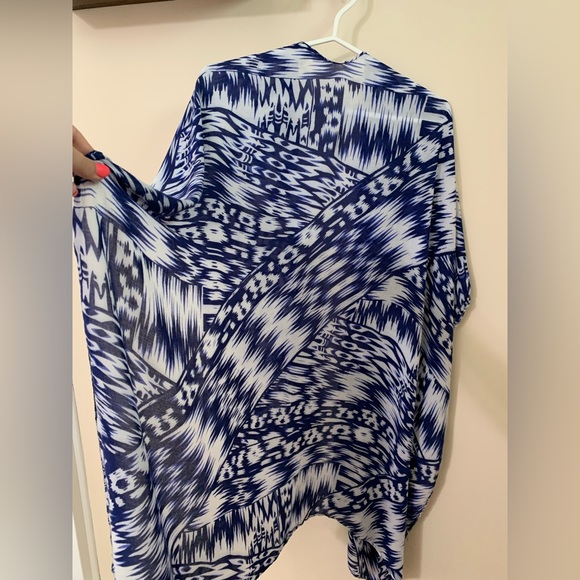 Michael Stars beach wrap - Picture 7 of 8